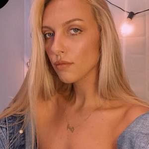 Meet your Posher, Jeanette